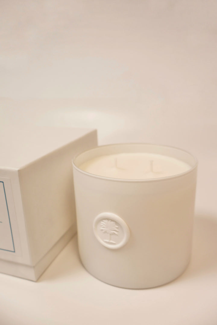 White Palm Naples Candle- 18oz