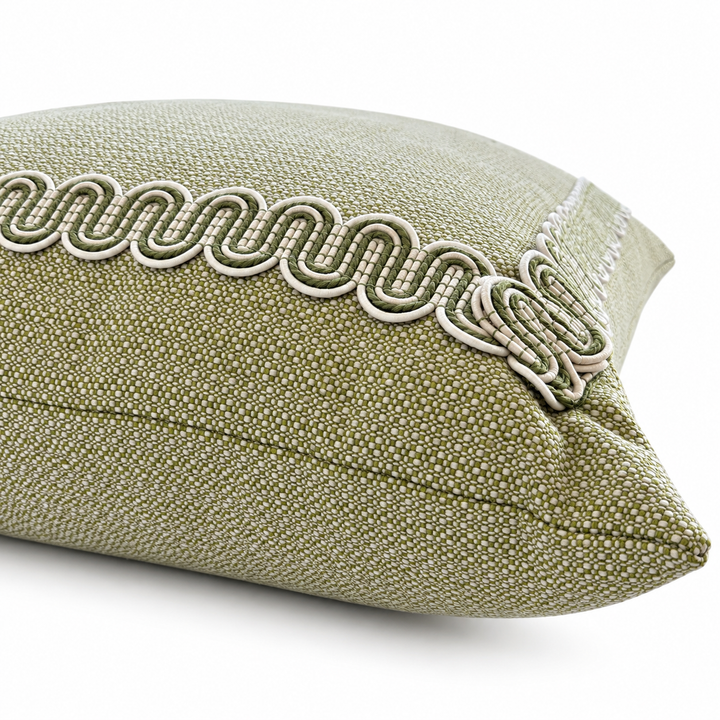 Tahiti Tweed Outdoor Pillow w/ Banding - Palm