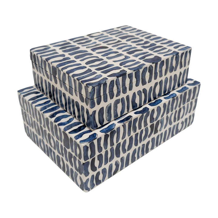 Blue &amp; White Flowing Pattern Bone Box