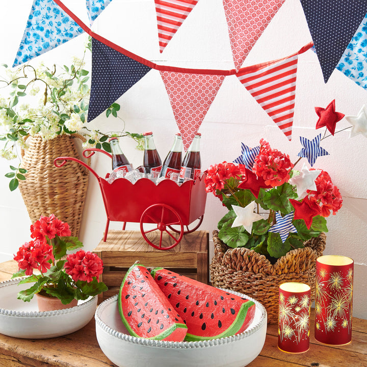Woven Scalloped Basket