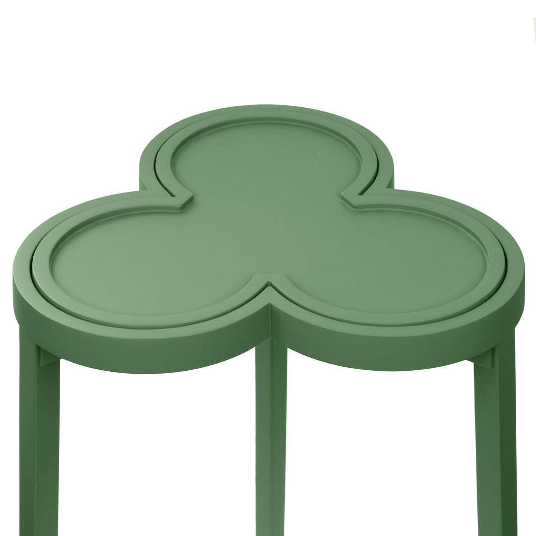 Clover Drinks Table