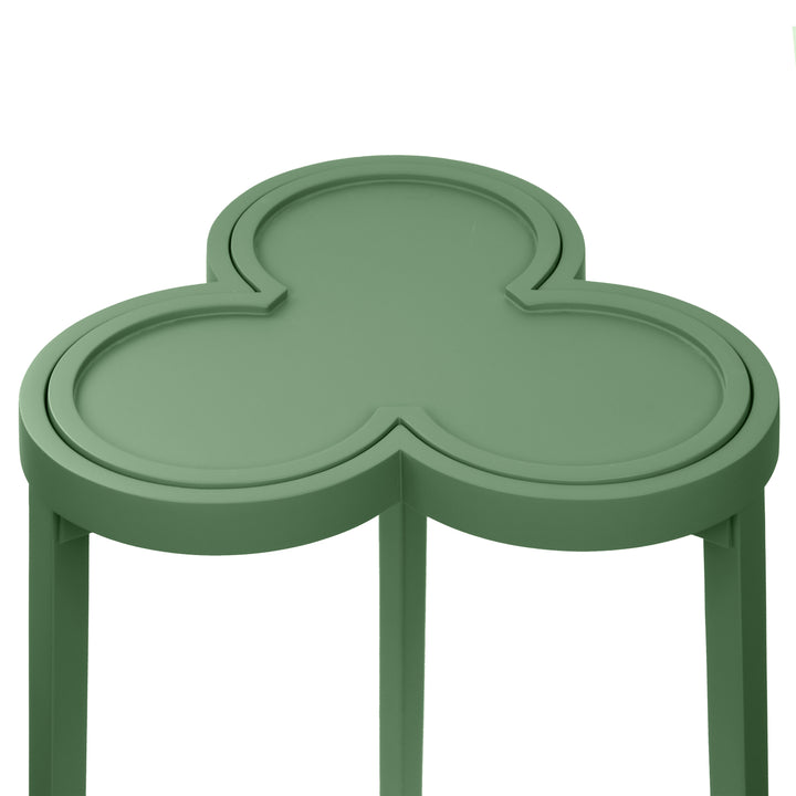Clover Drinks Table