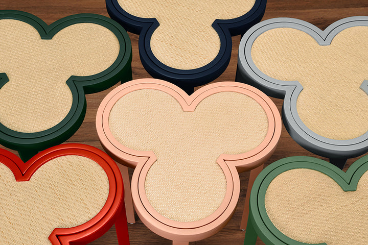 Clover Drinks Table