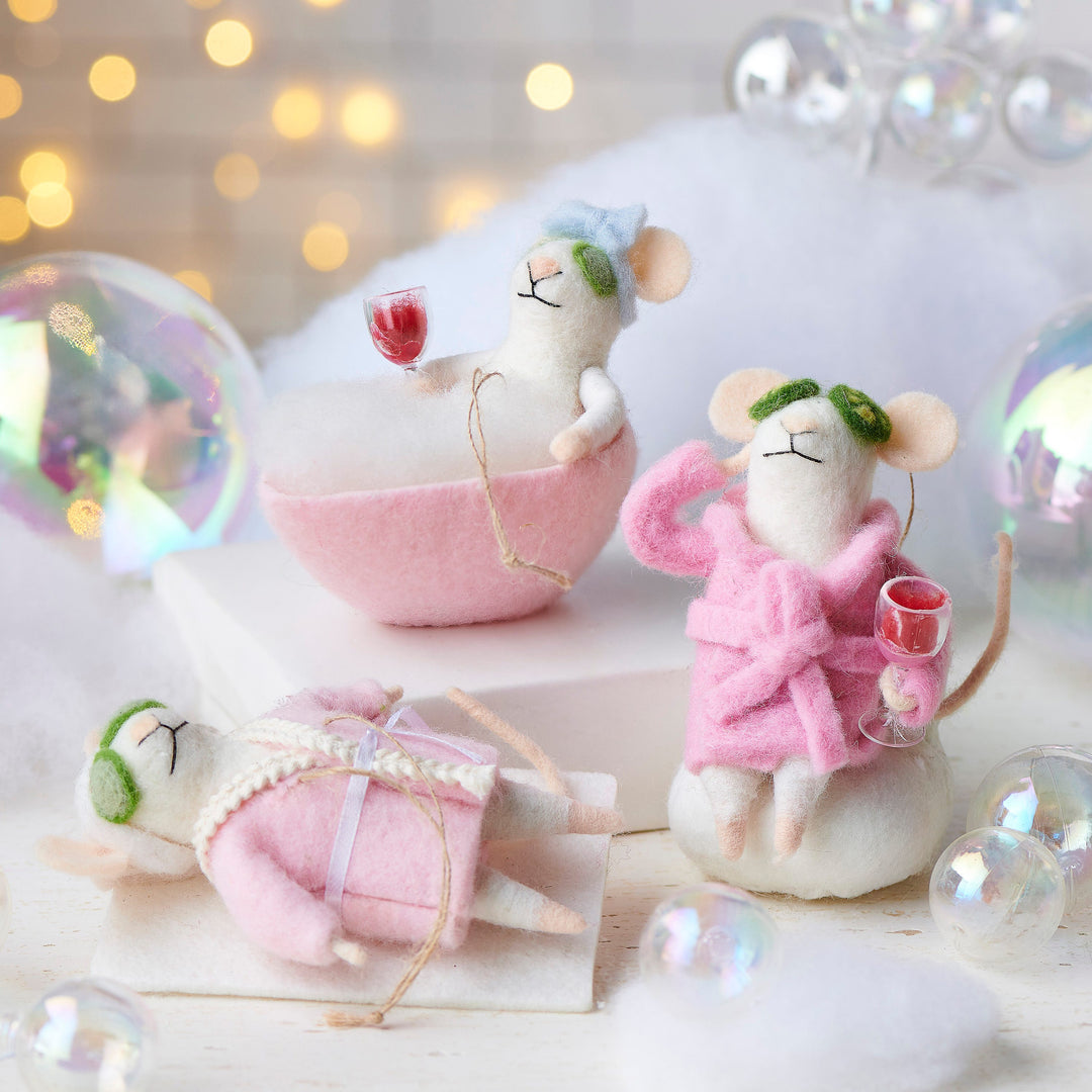 Spa Day Mouse Ornament