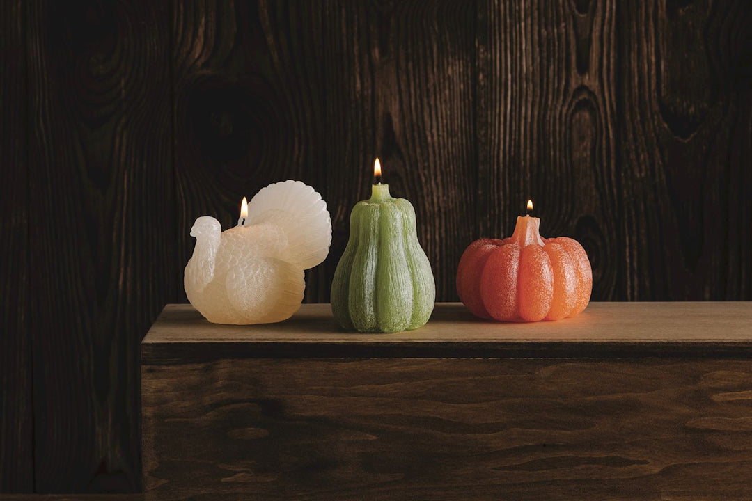 GOURD GATHER FIGURAL CANDLE