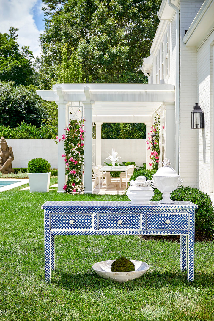 Fish Scale 3-Drawer Console