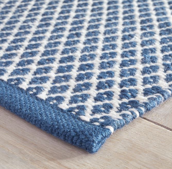 Mainsail Handwoven Indoor/Outdoor Rug- Navy